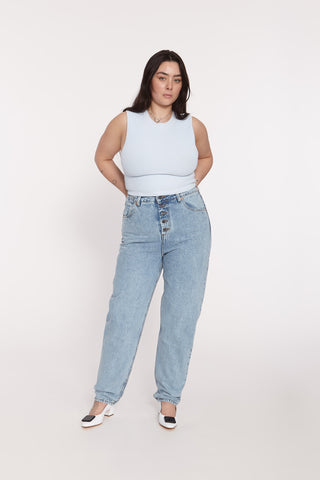 Bonnie Taper Sample